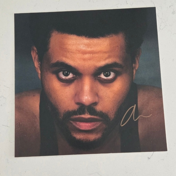 Weeknd signed Hurry Up Tomorrow Vinyl Insert ONLY - Picture 1 of 1